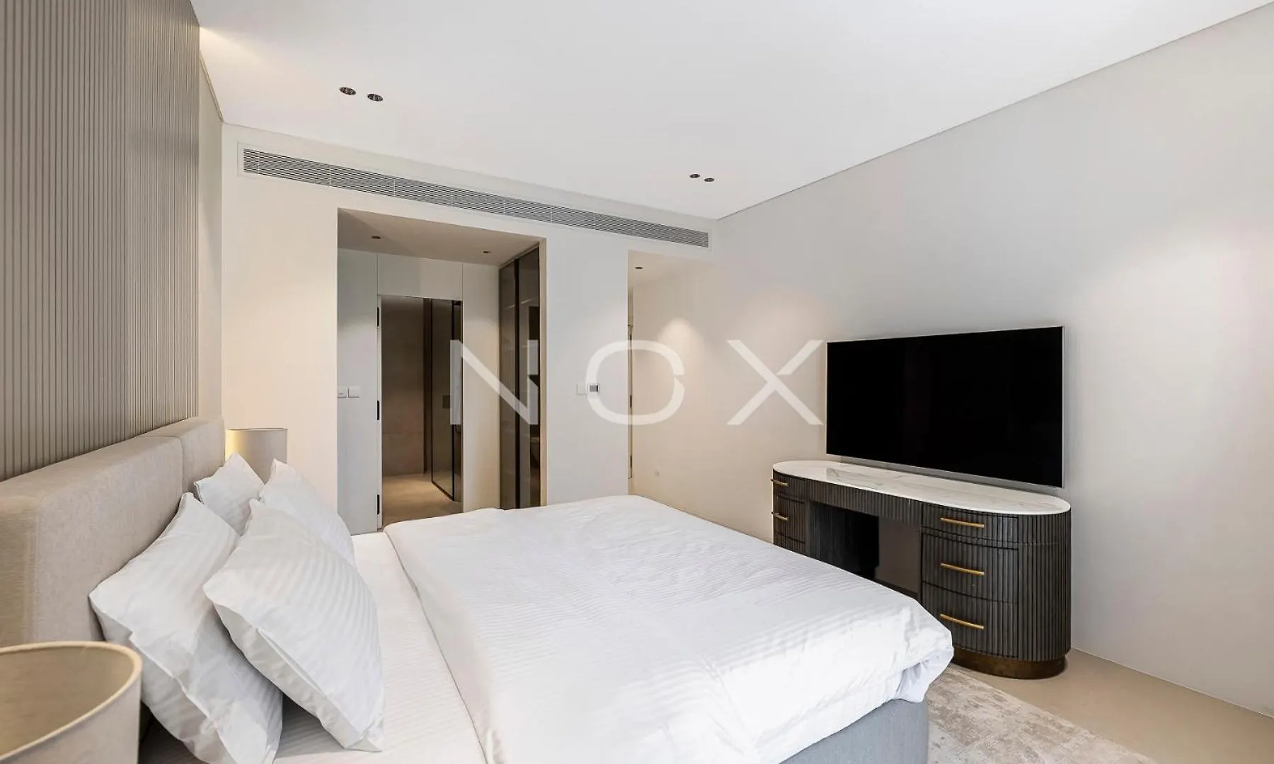 Unwind In Style Of This Grand 2Br Citywalk 12 Apartment Dubai