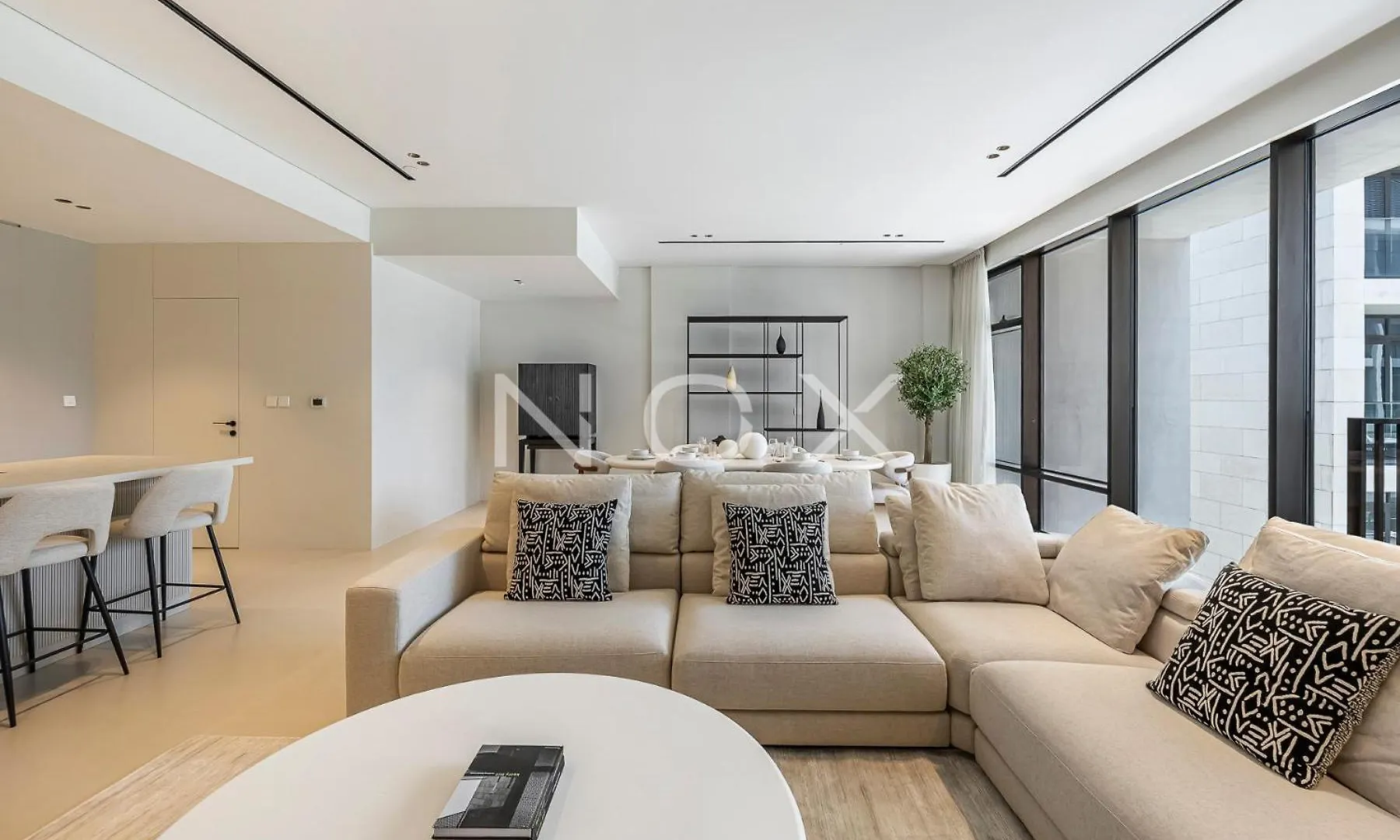 Unwind In Style Of This Grand 2Br Citywalk 12 Apartment Dubai